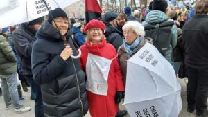 Kundgebung: „Keine Bühne für rechtsextreme Hetze“ in Augsburg (c) OgR