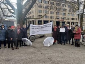 Mahnwache am Sendlinger-Tor-Platz (c) OgR