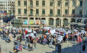 Zwischenkundgebung (c) OgRM