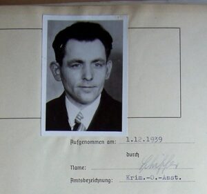 Auszug aus der Personalakte von Georg Elser der Staatspolizeileitstelle Düsseldorf nach seiner Verhaftung 1939 |© Landesarchiv Nordrhein-Westfalen Abteilung Rheinland, RW 58 Nr. 65209, CC-BY-SA