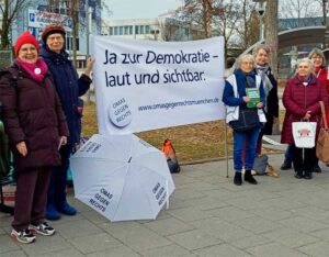 Mahnwache am OEZ (c) OGR