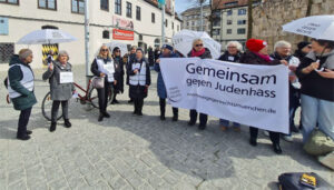 Mahnwache Sankt Jakobs Platz (c) OGR